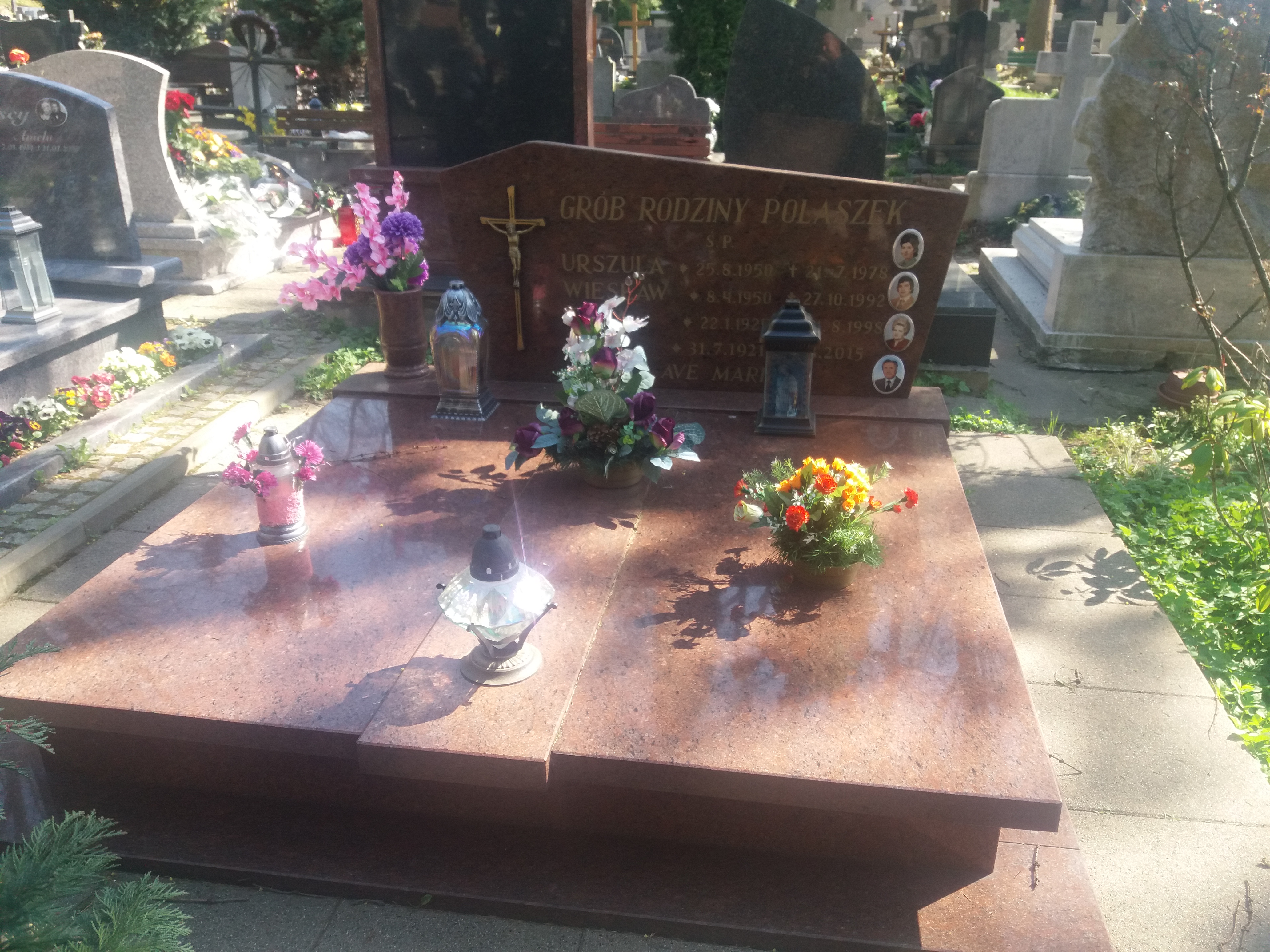 Grób WALDEMAR POLASZEK