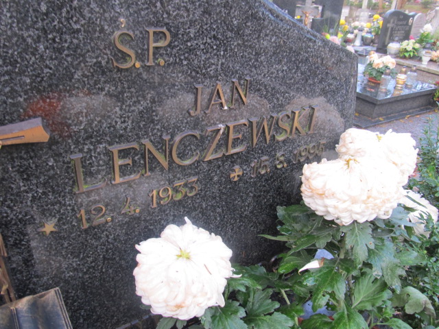 Jan LENCZEWSKI 1933 Słupsk - Grobonet - Wyszukiwarka osób pochowanych