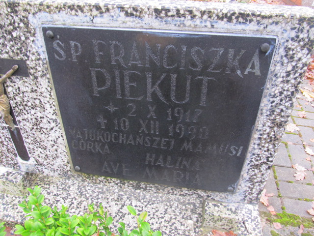 Franciszka Piekut 1917 Słupsk - Grobonet - Wyszukiwarka osób pochowanych