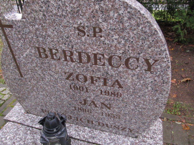 Zofia BERDECKA 1901 Słupsk - Grobonet - Wyszukiwarka osób pochowanych