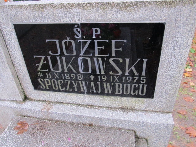 Józef ŻUKOWSKI 1898 Słupsk - Grobonet - Wyszukiwarka osób pochowanych