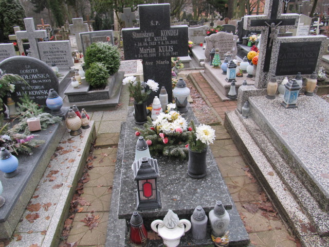 Grób STANISłAWA KONDEJ