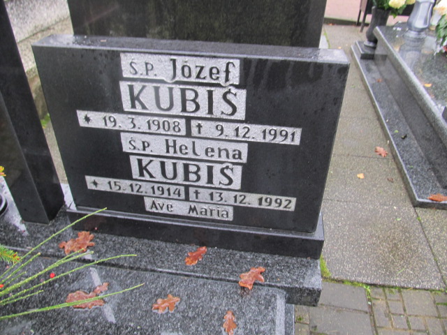 Helena KUBIŚ 1914 Słupsk - Grobonet - Wyszukiwarka osób pochowanych