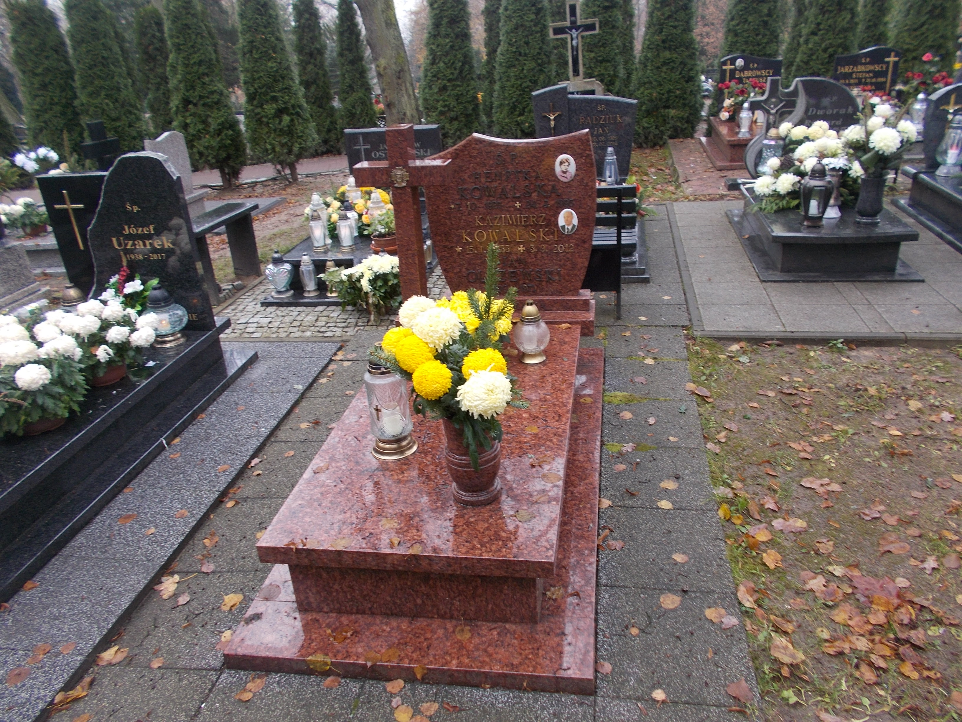 Grób KAZIMIERZ KOWALSKI