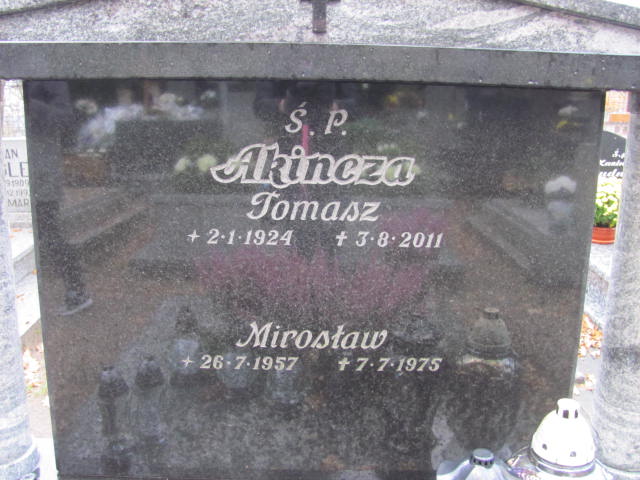 Janina AKINCZA 1924 Słupsk - Grobonet - Wyszukiwarka osób pochowanych