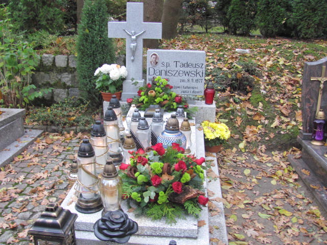 Grób BOGUSŁAW DANISZEWSKI