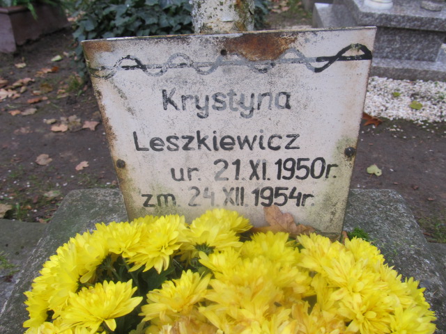 Krystyna Leszkiewicz 1950 Słupsk - Grobonet - Wyszukiwarka osób pochowanych