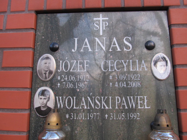 Cecylia JANAS 1922 Słupsk - Grobonet - Wyszukiwarka osób pochowanych