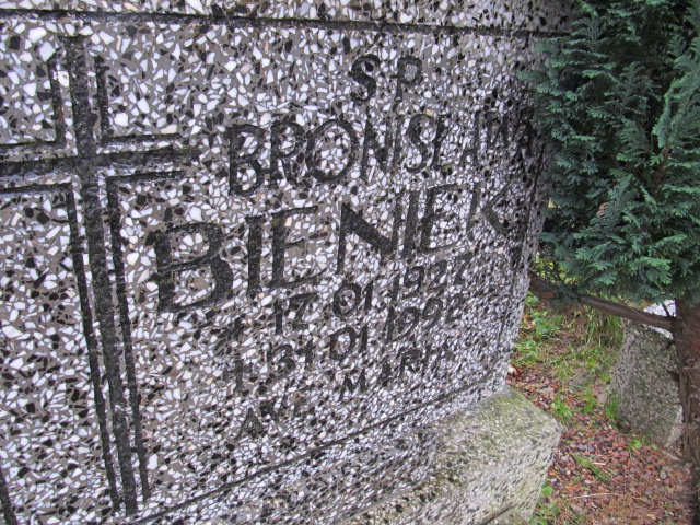 Bronisława BIENIEK 1927 Słupsk - Grobonet - Wyszukiwarka osób pochowanych