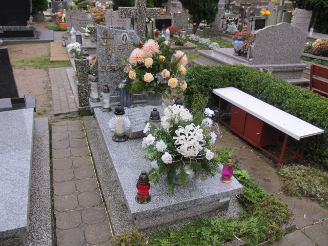 Grób RENATA BORATYŃSKA