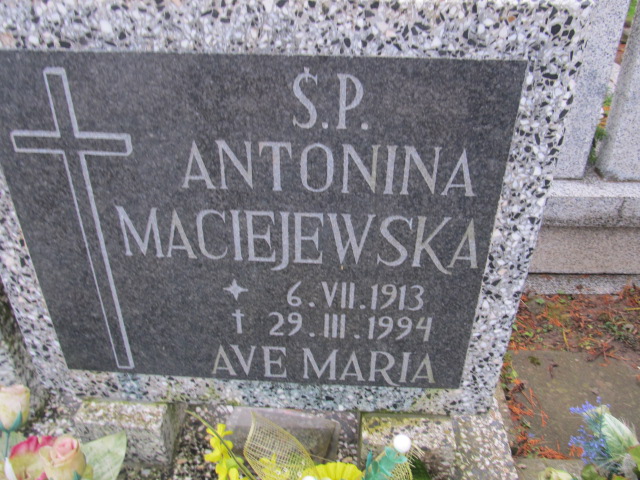 Antonina MACIEJEWSKA WASZCZYK 1913 Słupsk - Grobonet - Wyszukiwarka osób pochowanych