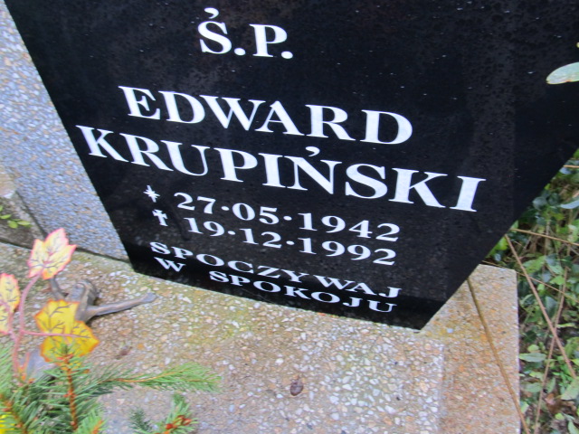 Edward KRUPIŃSKI 1942 Słupsk - Grobonet - Wyszukiwarka osób pochowanych