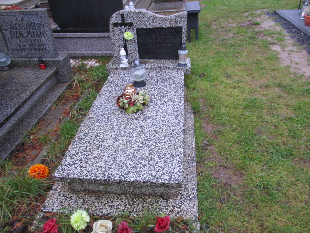 Grób JÓZEFA KOKRADZKA