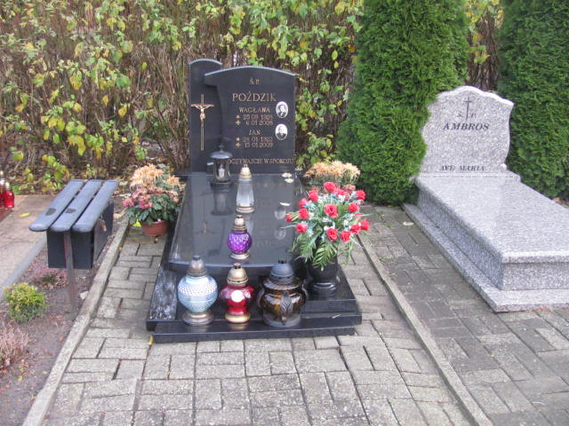 Grób JAN POŹDZIK