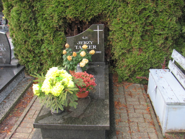 Grób JERZY TASZER