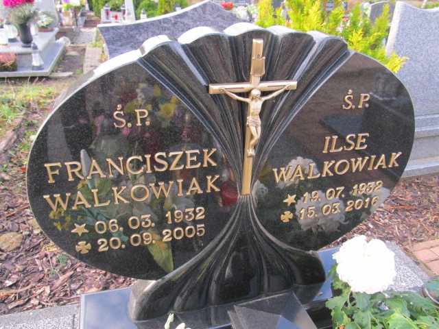 Elza WALKOWIAK 1932 Słupsk - Grobonet - Wyszukiwarka osób pochowanych