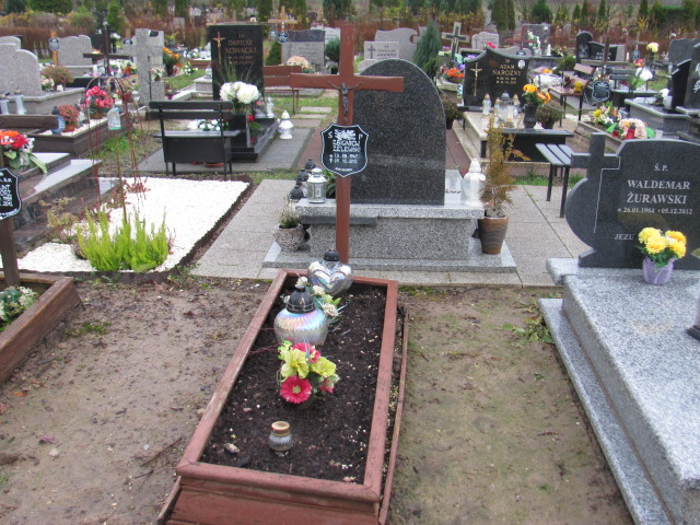 Irena ZELEWSKA 1936 Słupsk - Grobonet - Wyszukiwarka osób pochowanych