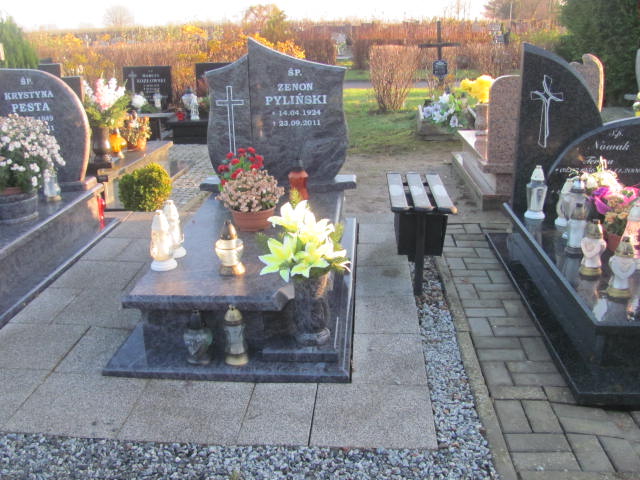Grób HELENA PYLIŃSKA