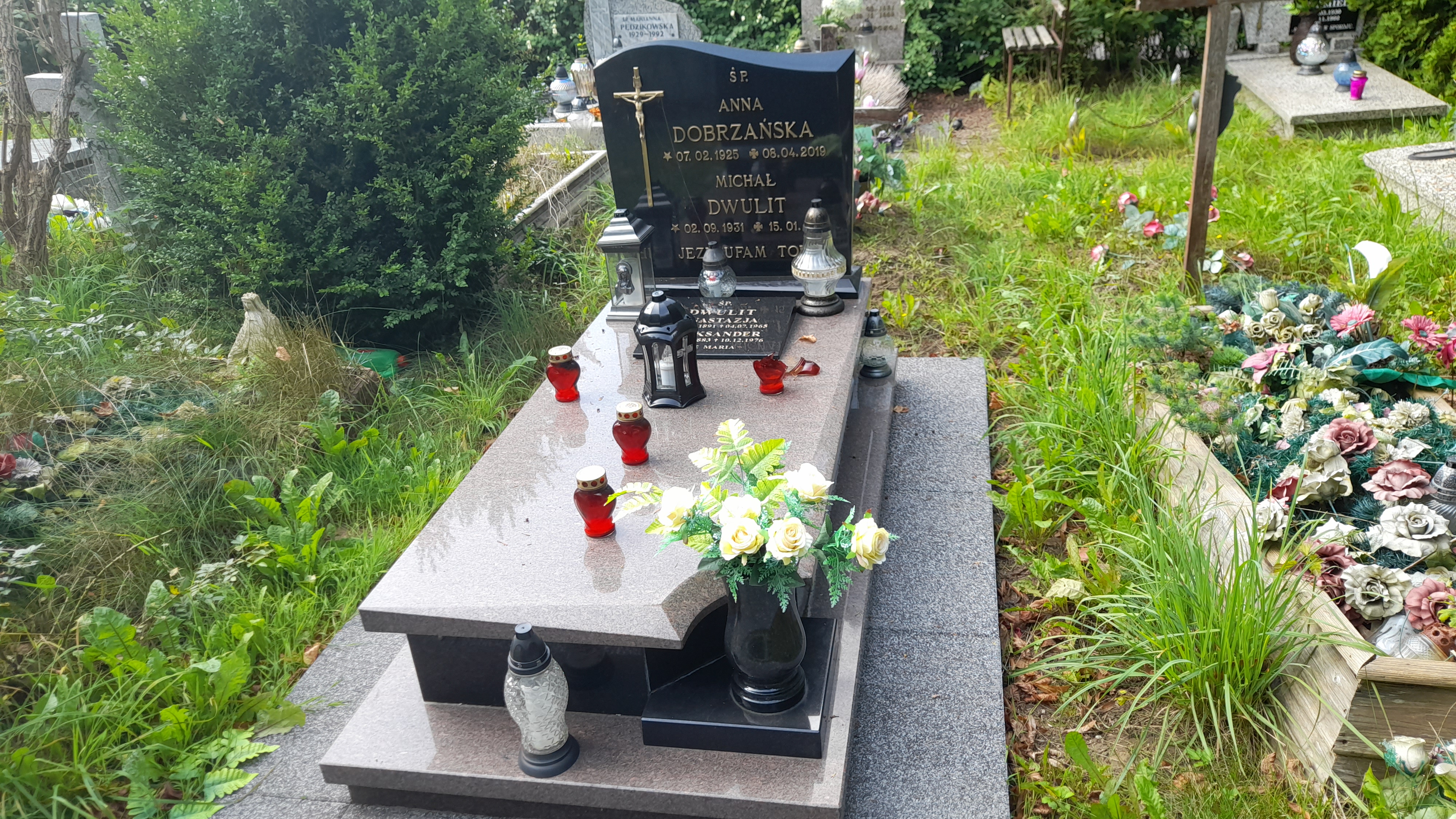 Grób MICHAŁ DWULIT
